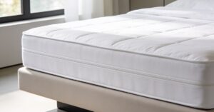 Is it better to sleep without a pillow? The Pros and Cons Explained
