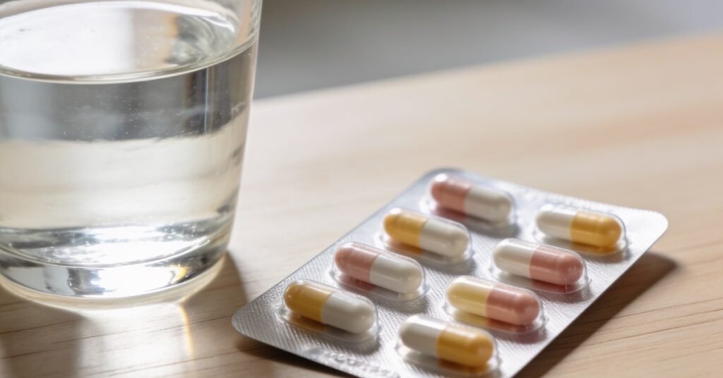 Co-codamol: Dosage, Side Effects, and Use for Adults in the UK