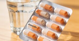 Can you drink alcohol on amoxicillin? Does it worsen side effects?